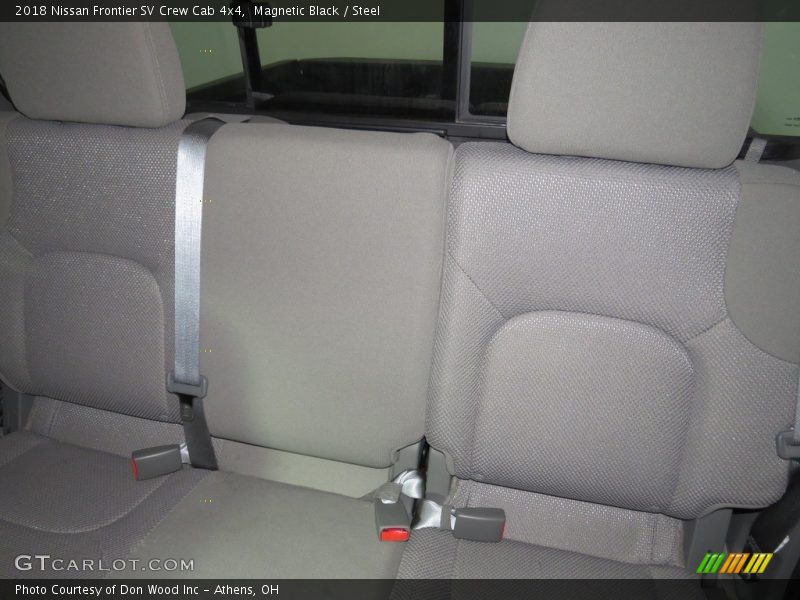 Magnetic Black / Steel 2018 Nissan Frontier SV Crew Cab 4x4