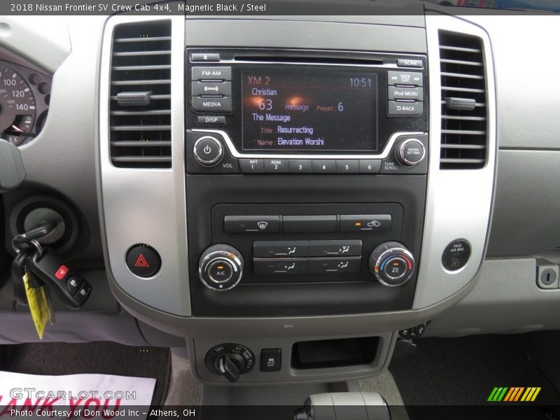 Magnetic Black / Steel 2018 Nissan Frontier SV Crew Cab 4x4