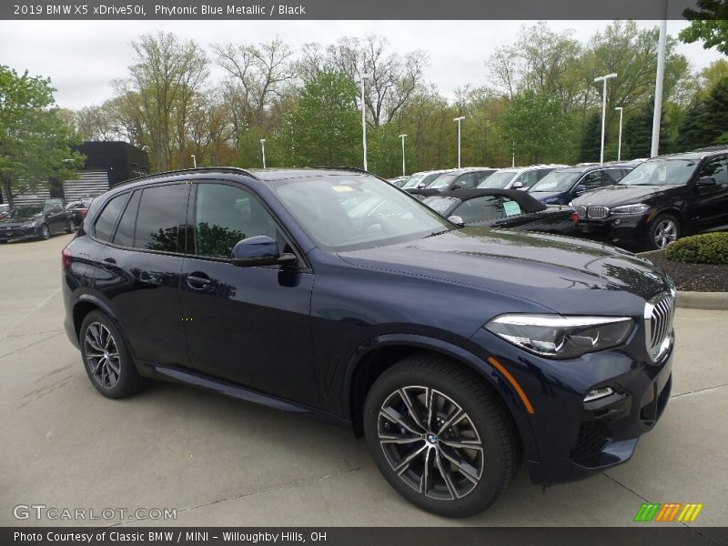 Phytonic Blue Metallic / Black 2019 BMW X5 xDrive50i