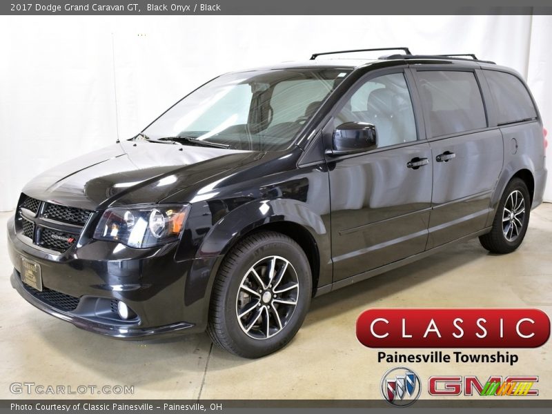Black Onyx / Black 2017 Dodge Grand Caravan GT