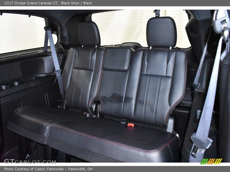 Black Onyx / Black 2017 Dodge Grand Caravan GT