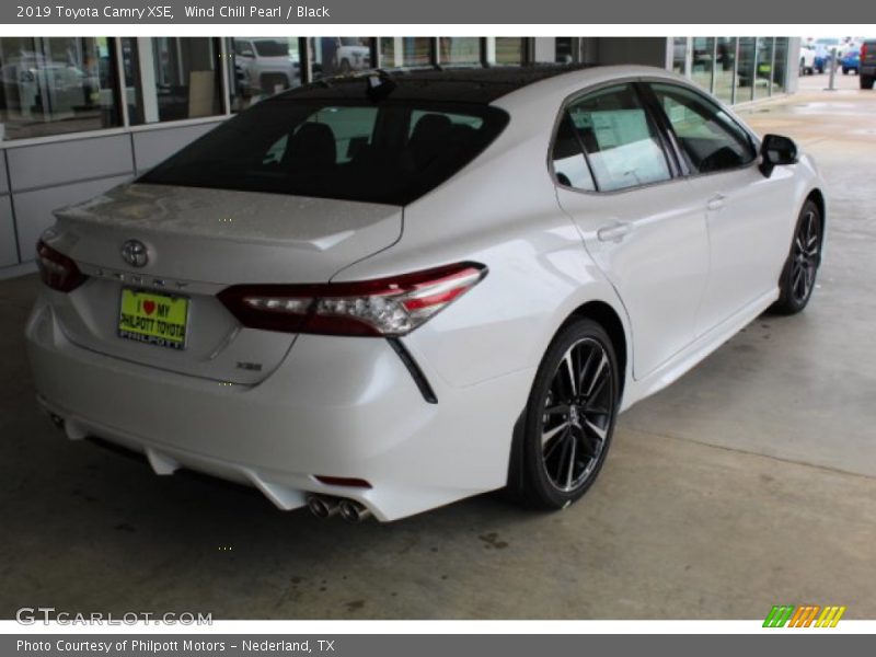 Wind Chill Pearl / Black 2019 Toyota Camry XSE