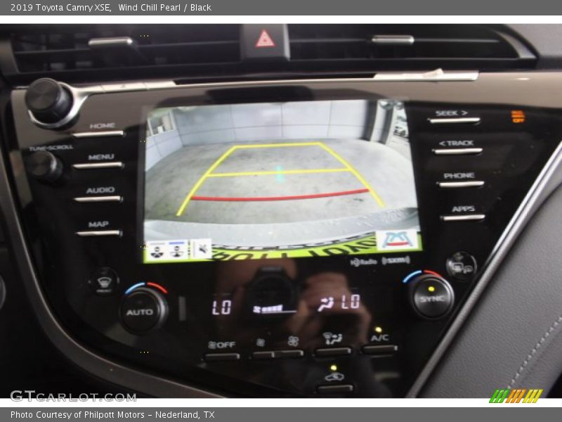 Wind Chill Pearl / Black 2019 Toyota Camry XSE