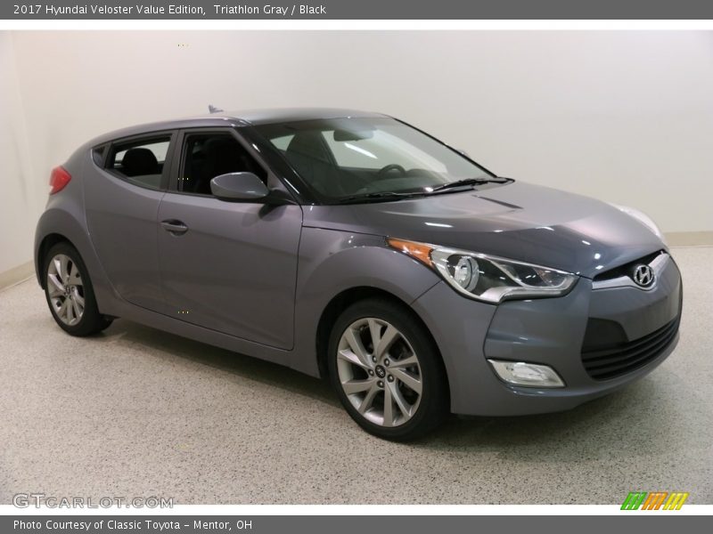 Triathlon Gray / Black 2017 Hyundai Veloster Value Edition