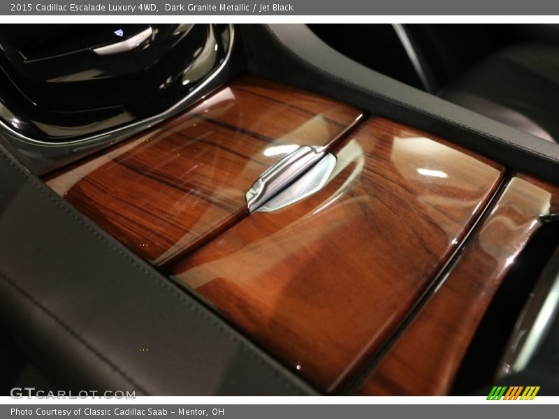 Dark Granite Metallic / Jet Black 2015 Cadillac Escalade Luxury 4WD