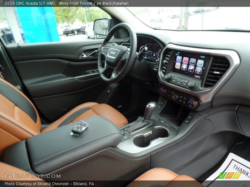 White Frost Tricoat / Jet Black/Kalahari 2019 GMC Acadia SLT AWD