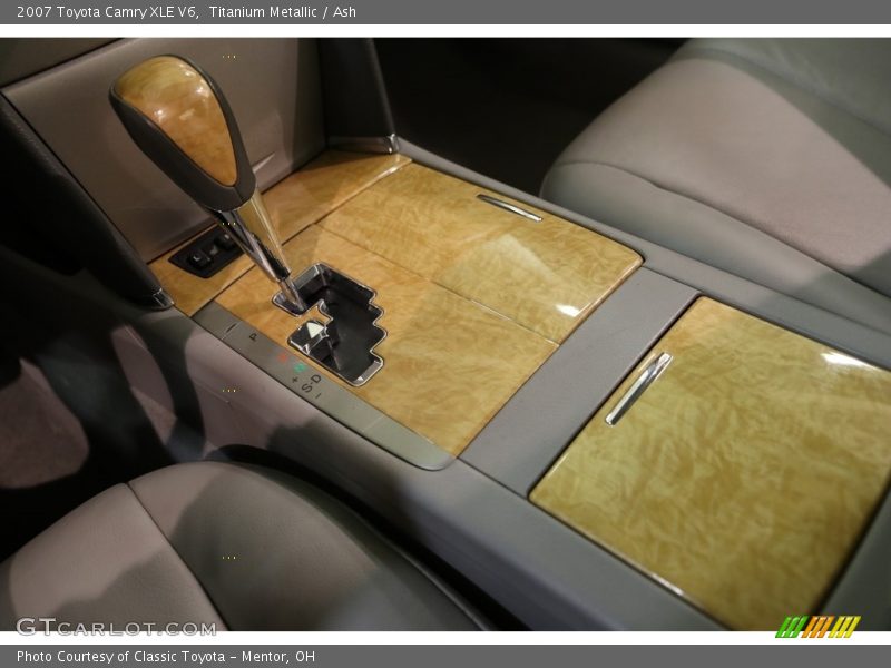 Titanium Metallic / Ash 2007 Toyota Camry XLE V6