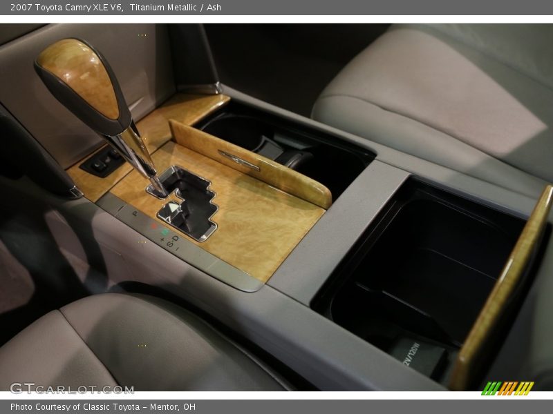 Titanium Metallic / Ash 2007 Toyota Camry XLE V6