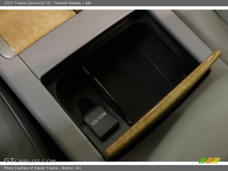 Titanium Metallic / Ash 2007 Toyota Camry XLE V6