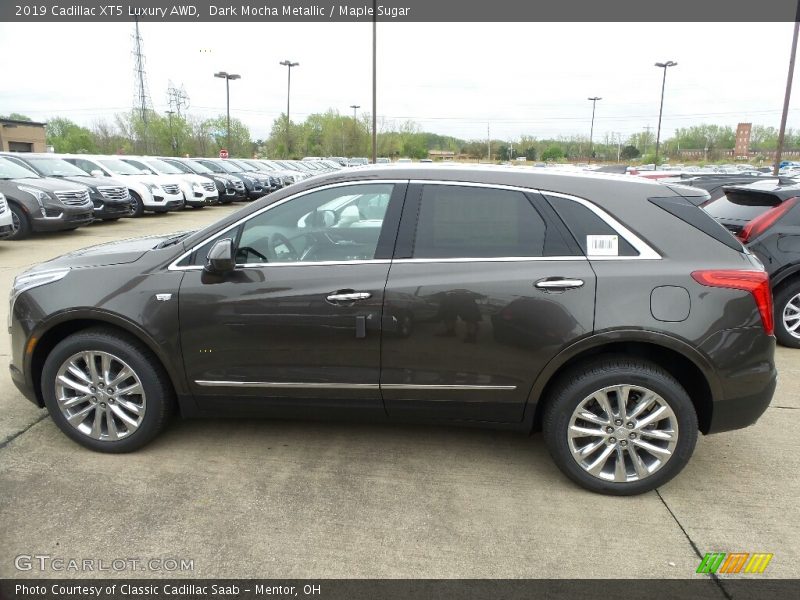 Dark Mocha Metallic / Maple Sugar 2019 Cadillac XT5 Luxury AWD