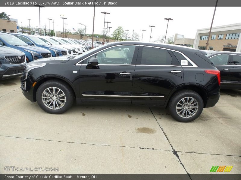 Stellar Black Metallic / Jet Black 2019 Cadillac XT5 Luxury AWD