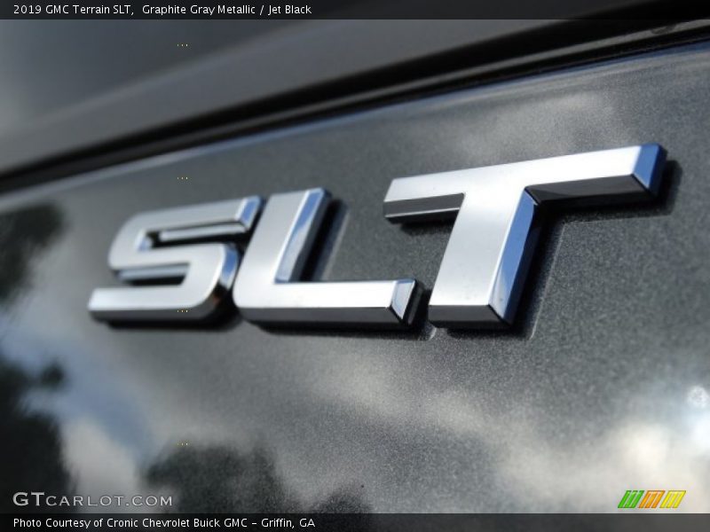 Graphite Gray Metallic / Jet Black 2019 GMC Terrain SLT