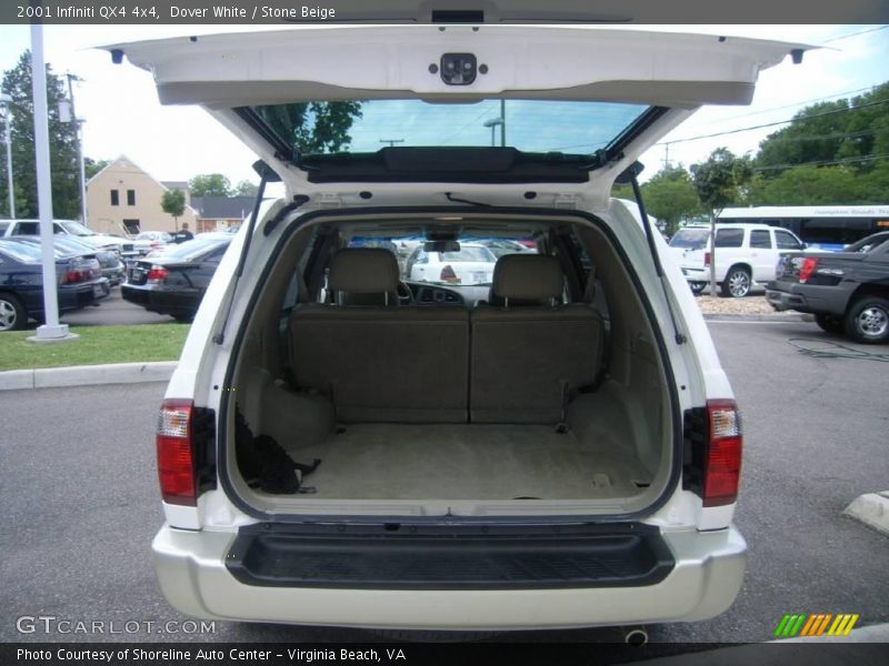 Dover White / Stone Beige 2001 Infiniti QX4 4x4