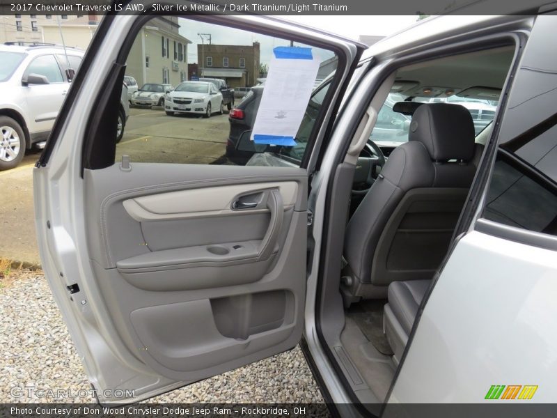 Silver Ice Metallic / Dark Titanium/Light Titanium 2017 Chevrolet Traverse LS AWD