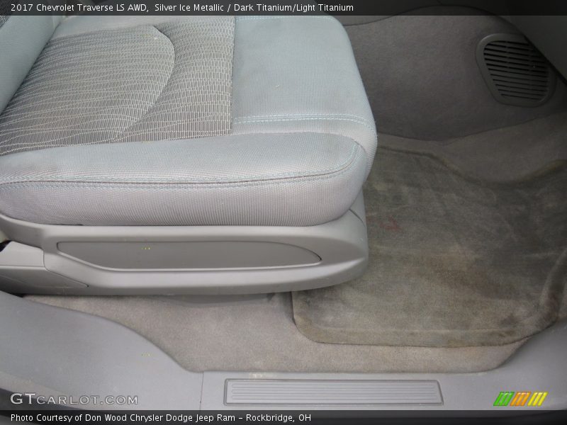 Silver Ice Metallic / Dark Titanium/Light Titanium 2017 Chevrolet Traverse LS AWD