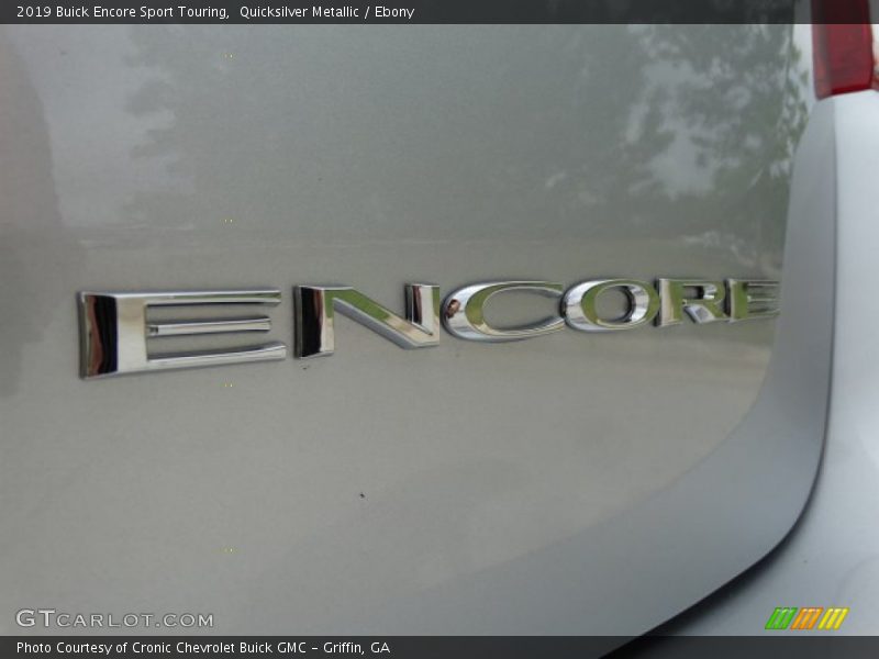 Quicksilver Metallic / Ebony 2019 Buick Encore Sport Touring