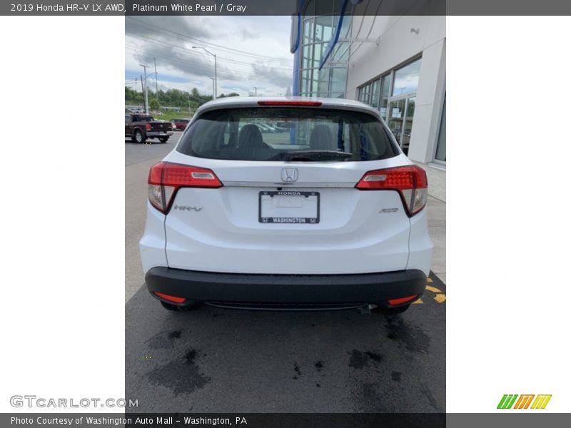 Platinum White Pearl / Gray 2019 Honda HR-V LX AWD