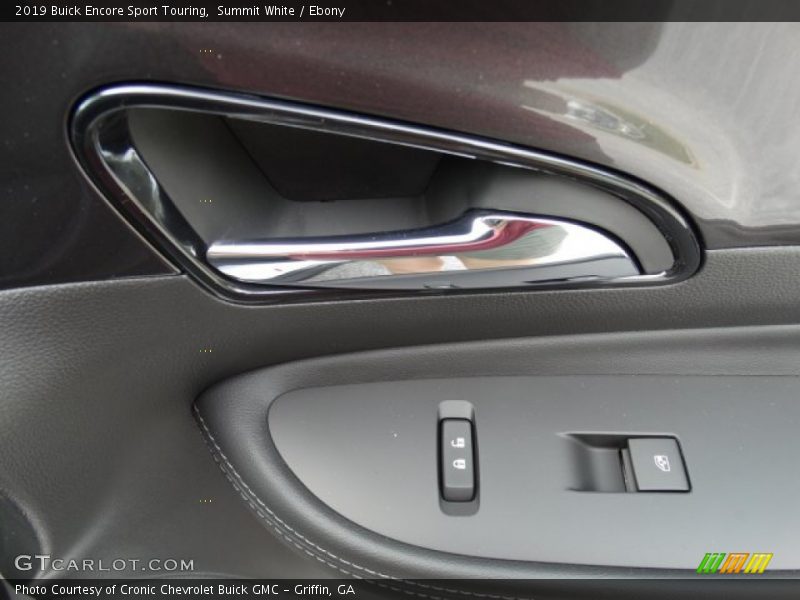 Summit White / Ebony 2019 Buick Encore Sport Touring