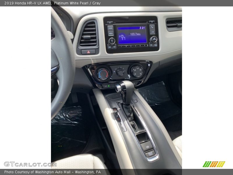 Platinum White Pearl / Gray 2019 Honda HR-V LX AWD