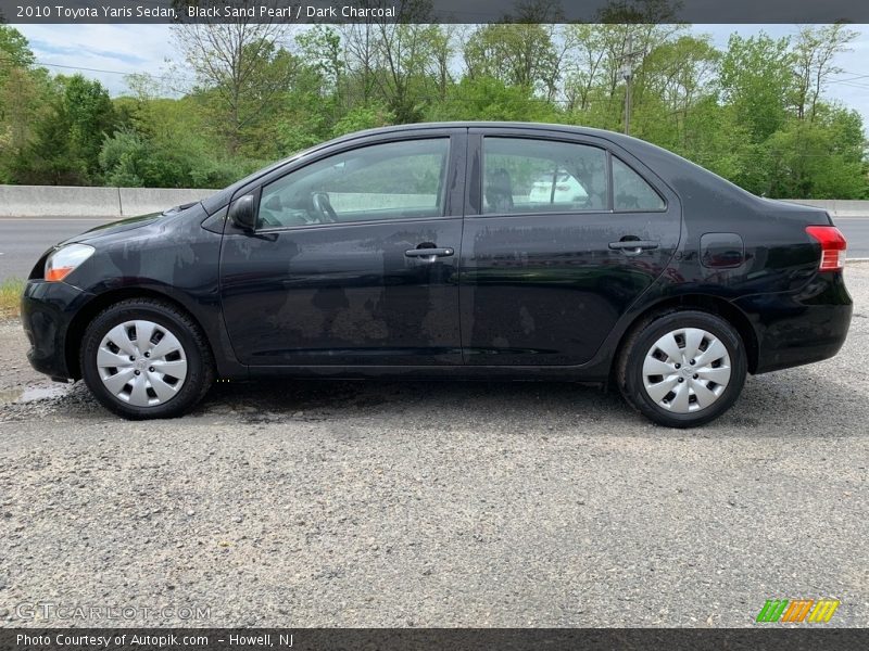 Black Sand Pearl / Dark Charcoal 2010 Toyota Yaris Sedan