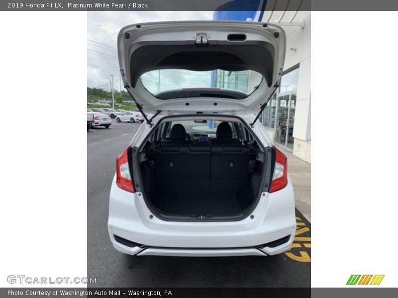 Platinum White Pearl / Black 2019 Honda Fit LX