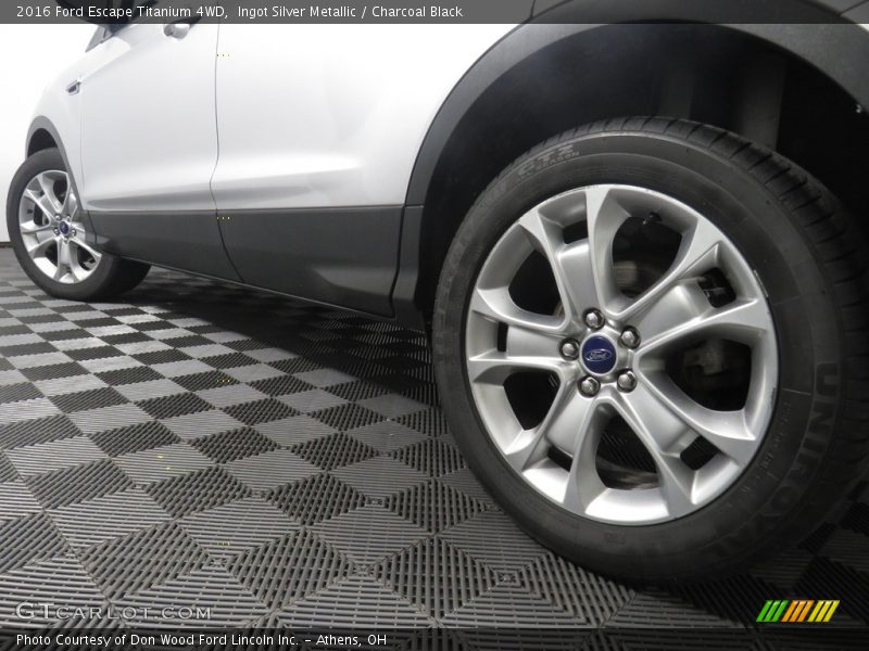 Ingot Silver Metallic / Charcoal Black 2016 Ford Escape Titanium 4WD
