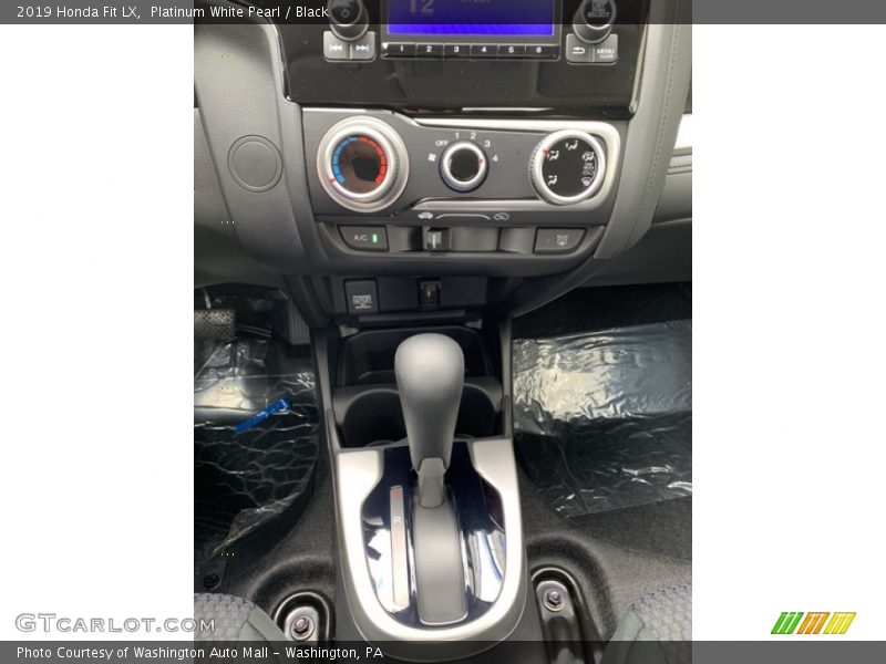 Platinum White Pearl / Black 2019 Honda Fit LX