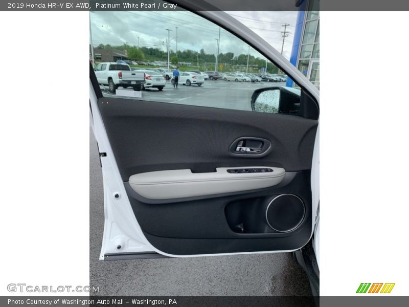 Platinum White Pearl / Gray 2019 Honda HR-V EX AWD