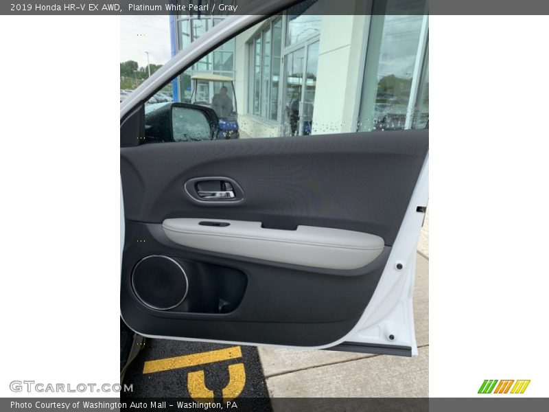 Platinum White Pearl / Gray 2019 Honda HR-V EX AWD