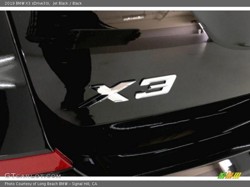 Jet Black / Black 2019 BMW X3 sDrive30i
