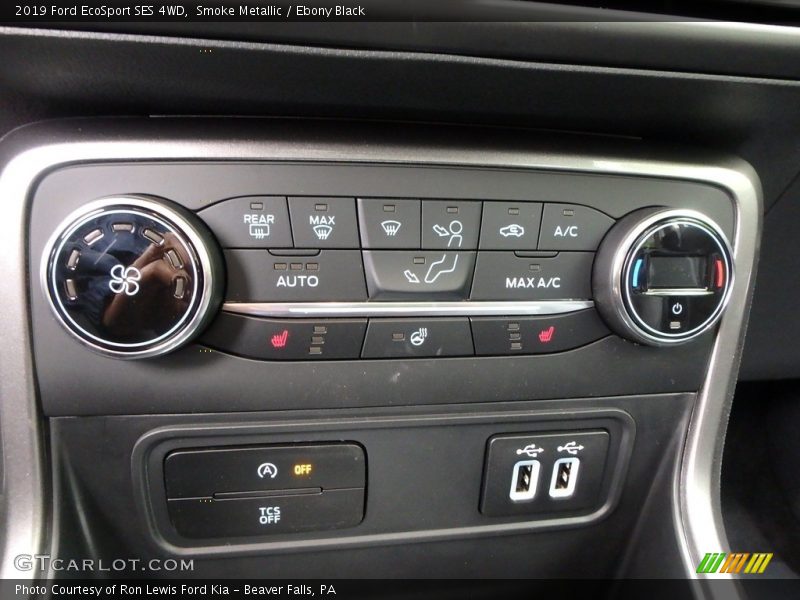 Controls of 2019 EcoSport SES 4WD