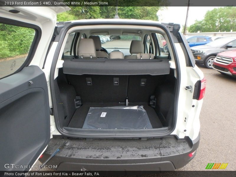 Diamond White / Medium Stone 2019 Ford EcoSport S 4WD
