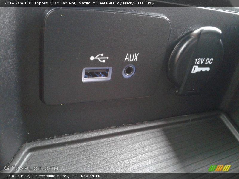 Maximum Steel Metallic / Black/Diesel Gray 2014 Ram 1500 Express Quad Cab 4x4