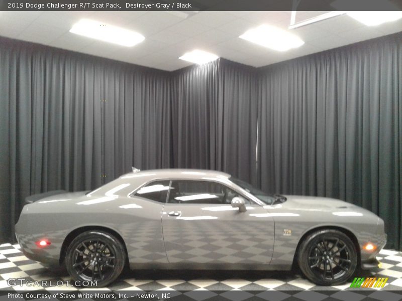 Destroyer Gray / Black 2019 Dodge Challenger R/T Scat Pack