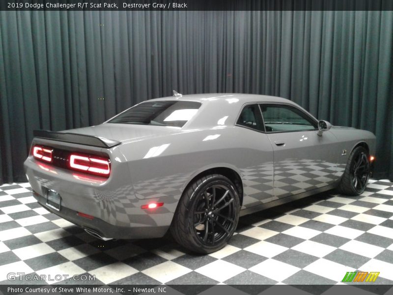 Destroyer Gray / Black 2019 Dodge Challenger R/T Scat Pack