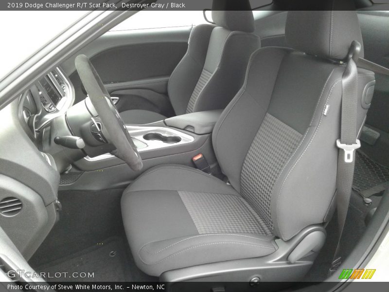 Destroyer Gray / Black 2019 Dodge Challenger R/T Scat Pack