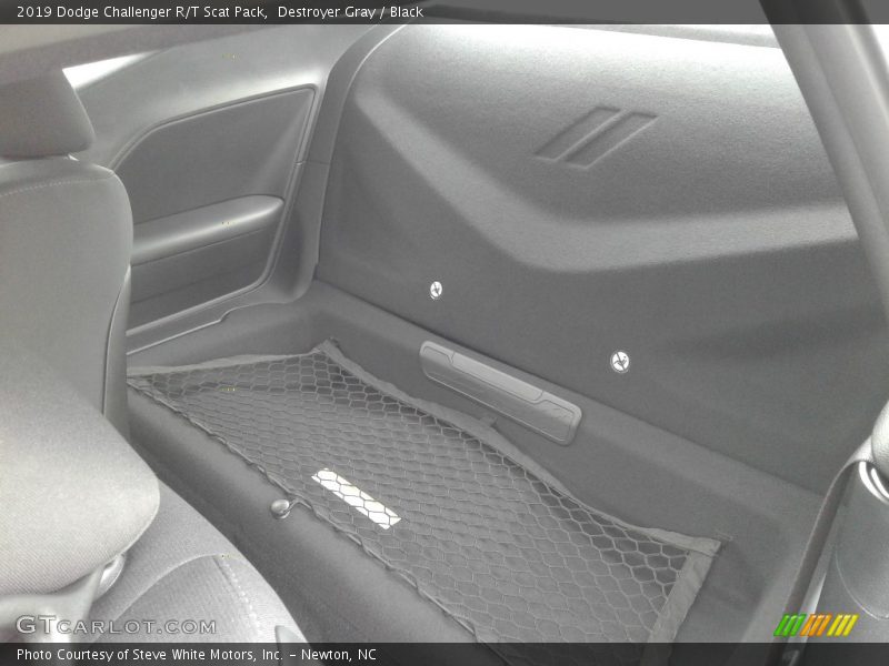 Destroyer Gray / Black 2019 Dodge Challenger R/T Scat Pack