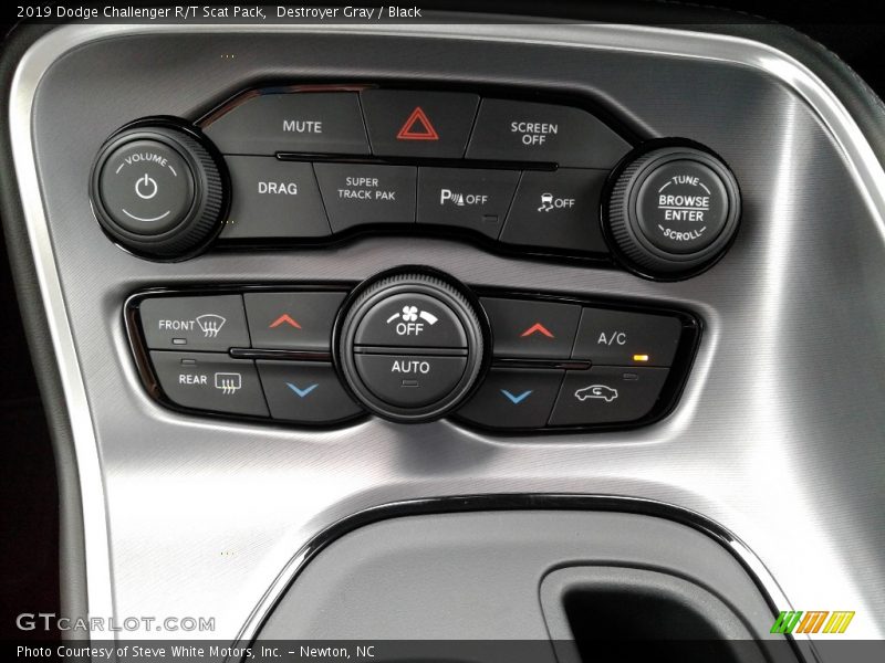 Destroyer Gray / Black 2019 Dodge Challenger R/T Scat Pack