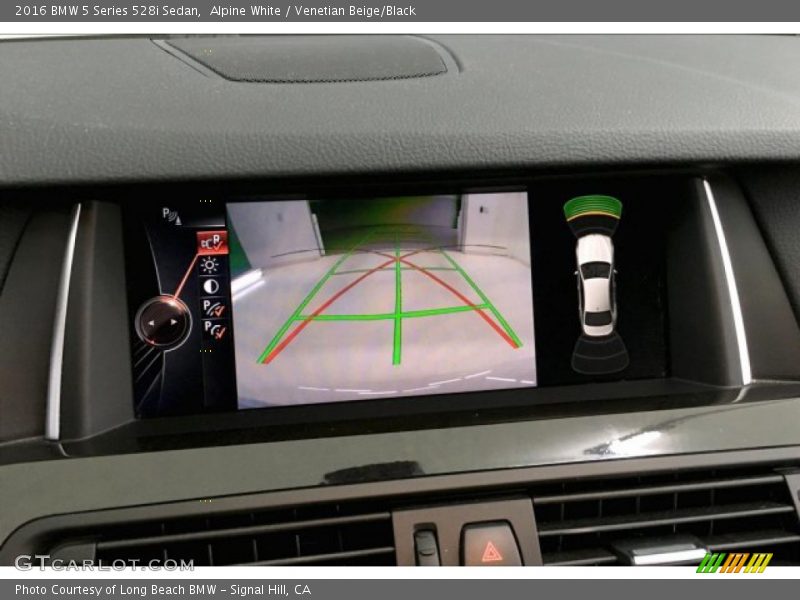 Alpine White / Venetian Beige/Black 2016 BMW 5 Series 528i Sedan