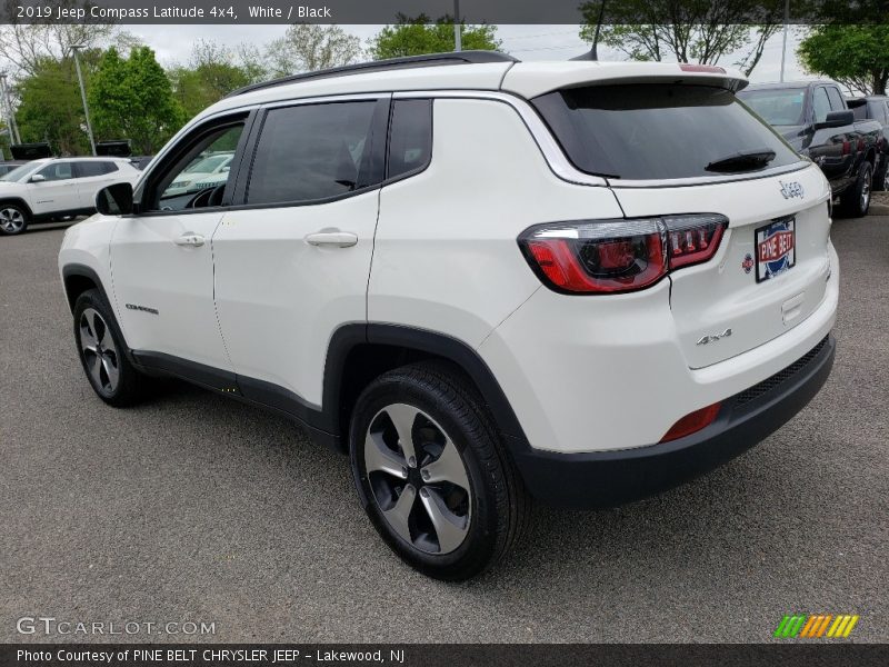 White / Black 2019 Jeep Compass Latitude 4x4