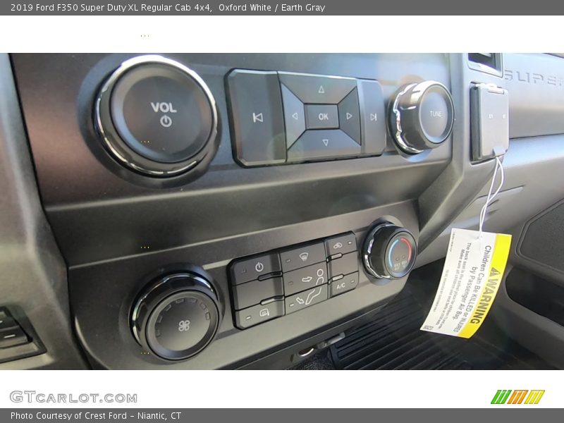 Oxford White / Earth Gray 2019 Ford F350 Super Duty XL Regular Cab 4x4