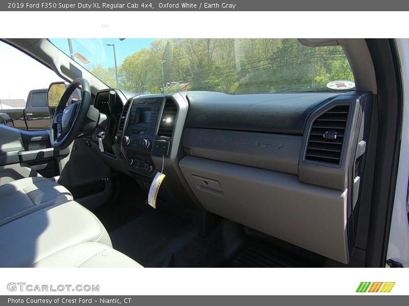 Oxford White / Earth Gray 2019 Ford F350 Super Duty XL Regular Cab 4x4