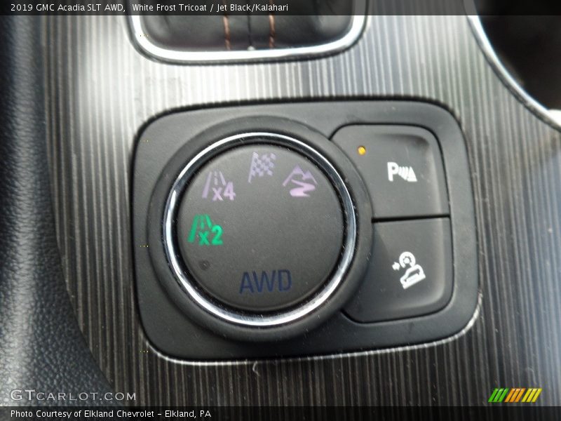 White Frost Tricoat / Jet Black/Kalahari 2019 GMC Acadia SLT AWD
