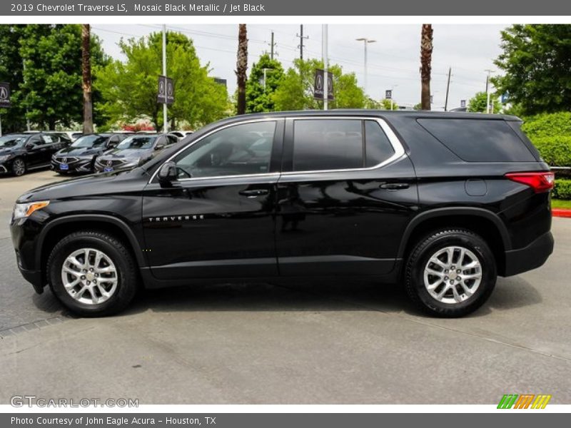 Mosaic Black Metallic / Jet Black 2019 Chevrolet Traverse LS