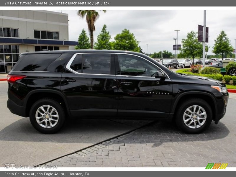 Mosaic Black Metallic / Jet Black 2019 Chevrolet Traverse LS