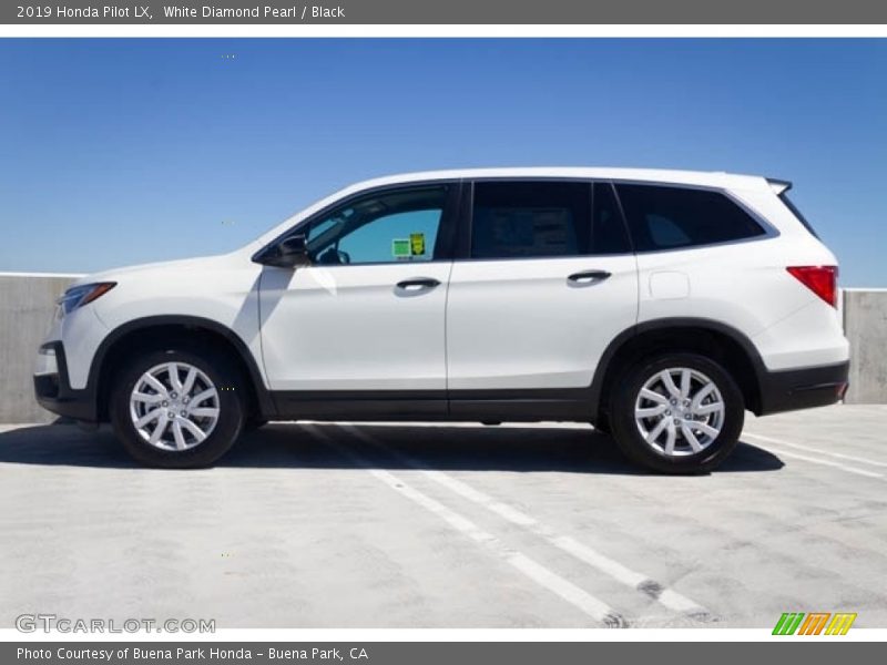 White Diamond Pearl / Black 2019 Honda Pilot LX