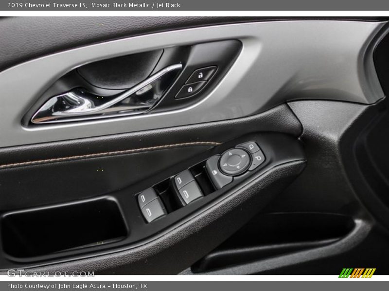 Mosaic Black Metallic / Jet Black 2019 Chevrolet Traverse LS