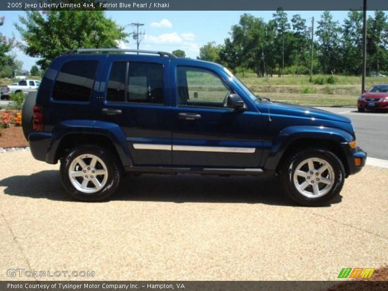 Patriot Blue Pearl / Khaki 2005 Jeep Liberty Limited 4x4