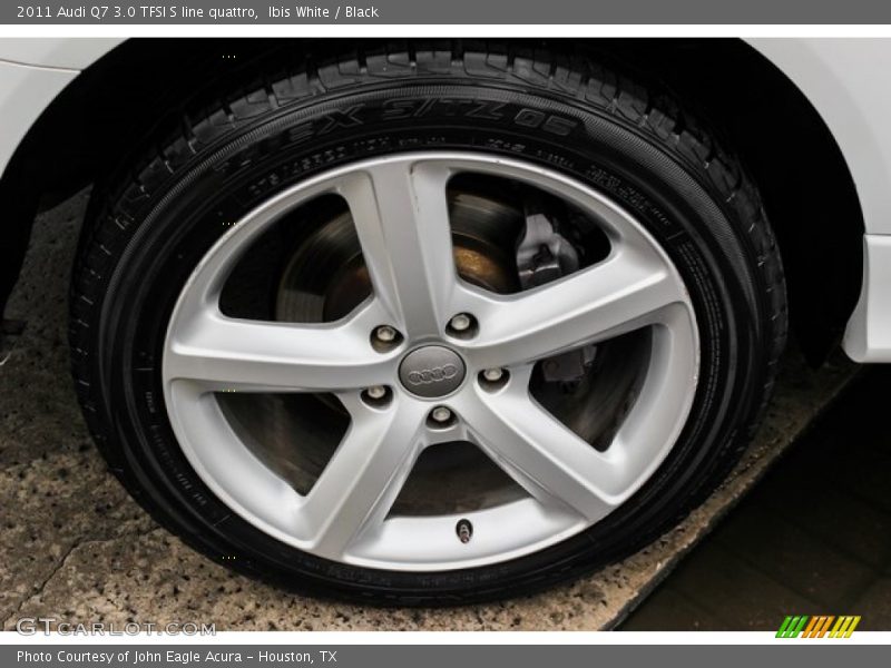 Ibis White / Black 2011 Audi Q7 3.0 TFSI S line quattro