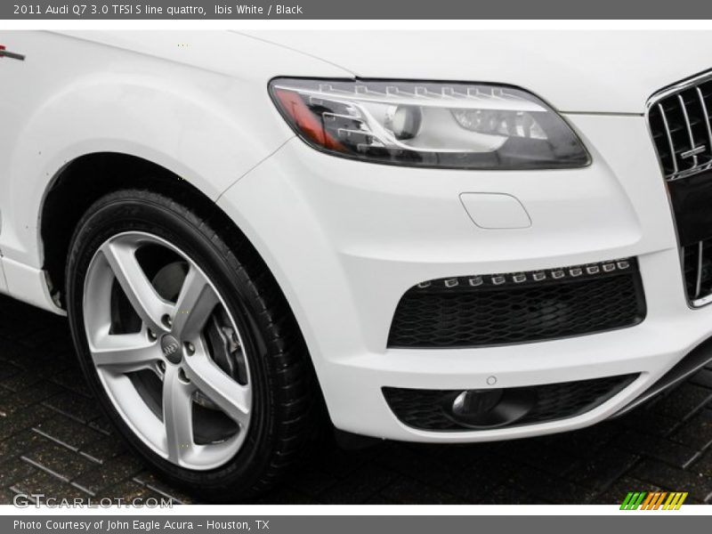 Ibis White / Black 2011 Audi Q7 3.0 TFSI S line quattro